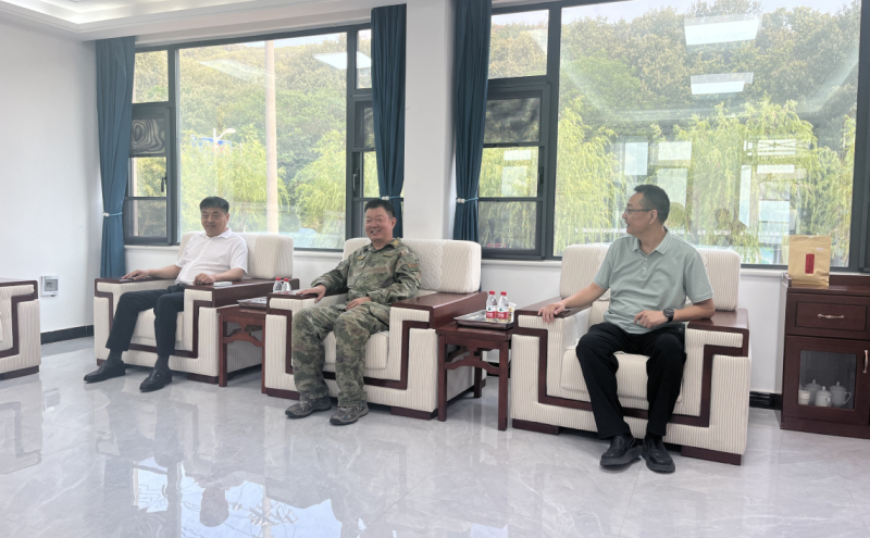 慰问座谈会现场