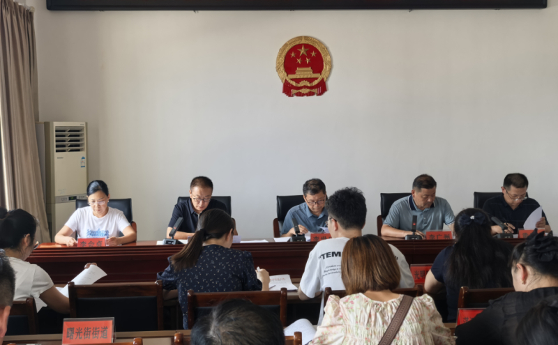 新华区总工会召开新兴领域 工会组织“两个覆盖”工作推进会