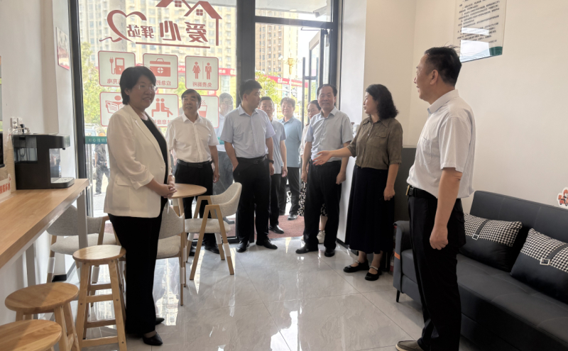 省总工会领导莅临叶县调研指导工会工作