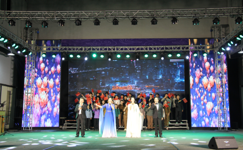 合唱《我和我的祖国》