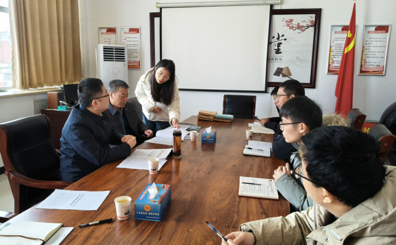 平顶山市总工会到石龙区总工会调研经审工作