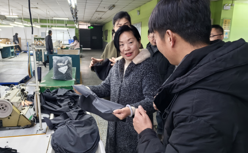 市总工会领导到示范区调研指导工会工作