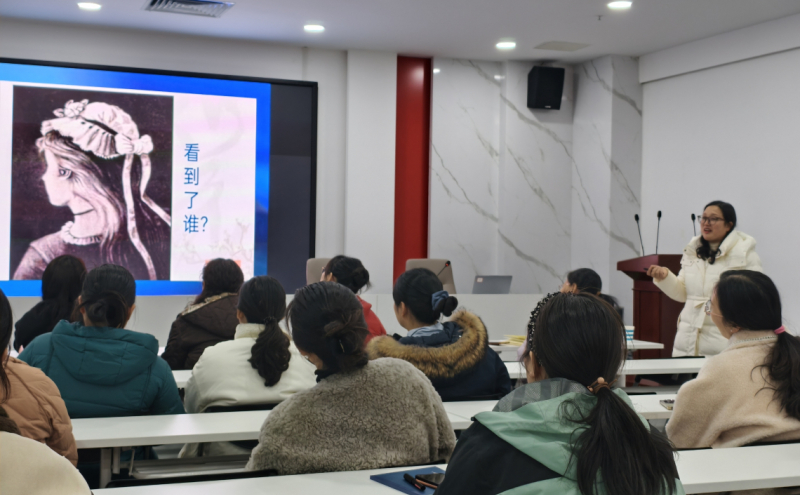 赋能职场，幸福生活|新华区总工会“新心相印”工作室在现代服务业开发区举办女职工专场辅导讲座