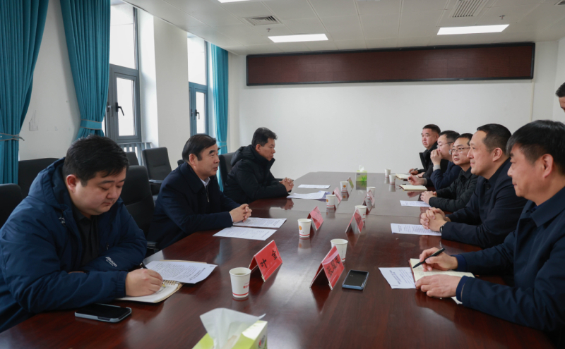 在舞钢市总工会调研座谈