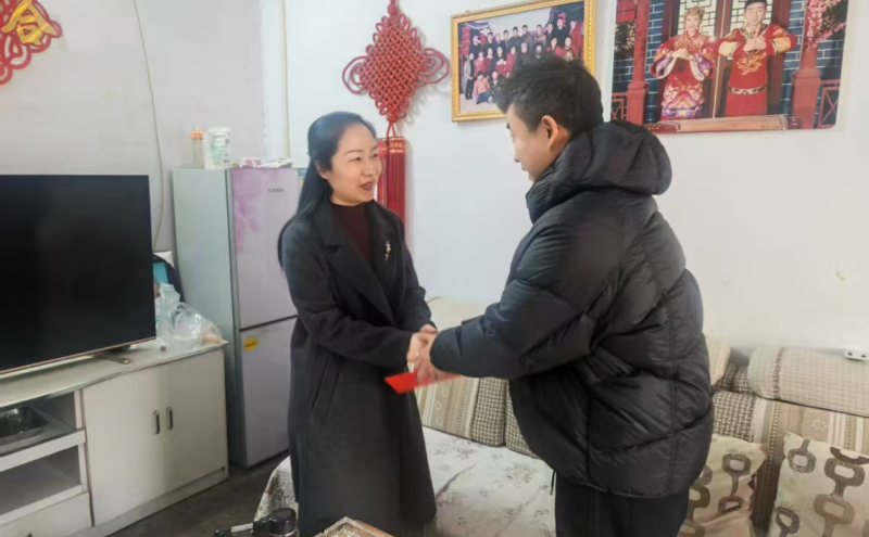 慰问新就业形态劳动者