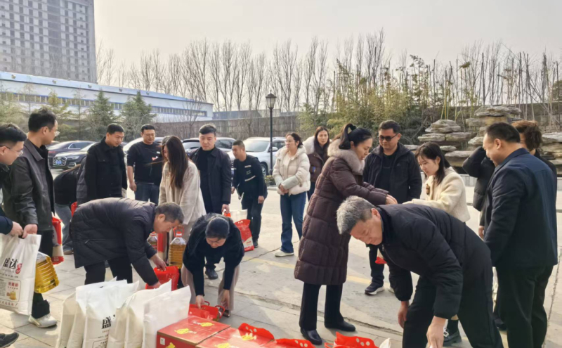 高新区工会开展送温暖慰问“新就业形态劳动者”活动