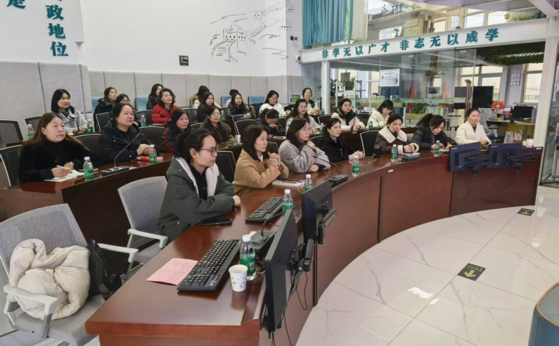 新华区总工会开展“玫瑰书香”三八妇女节专场读书分享活动