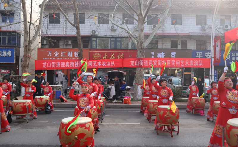 郏县举办2026年“春风行动”专场招聘会