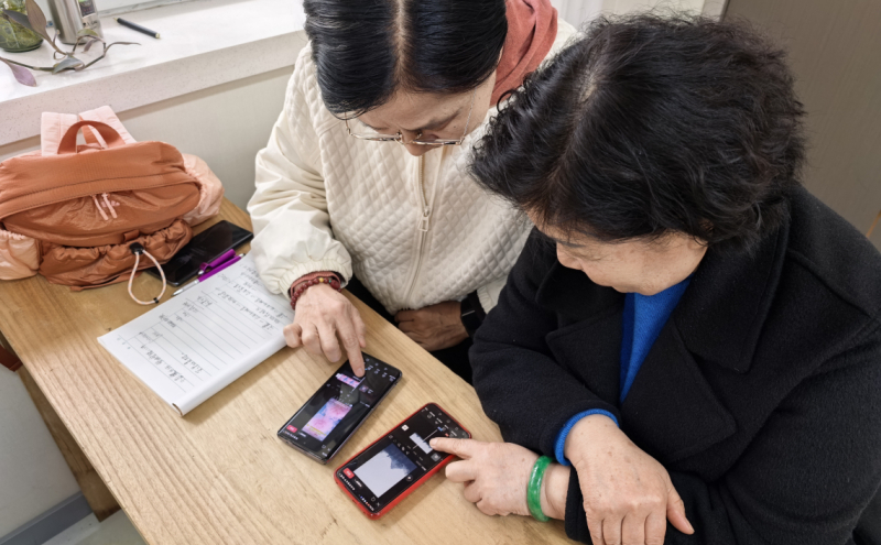 学员们进行实操练习