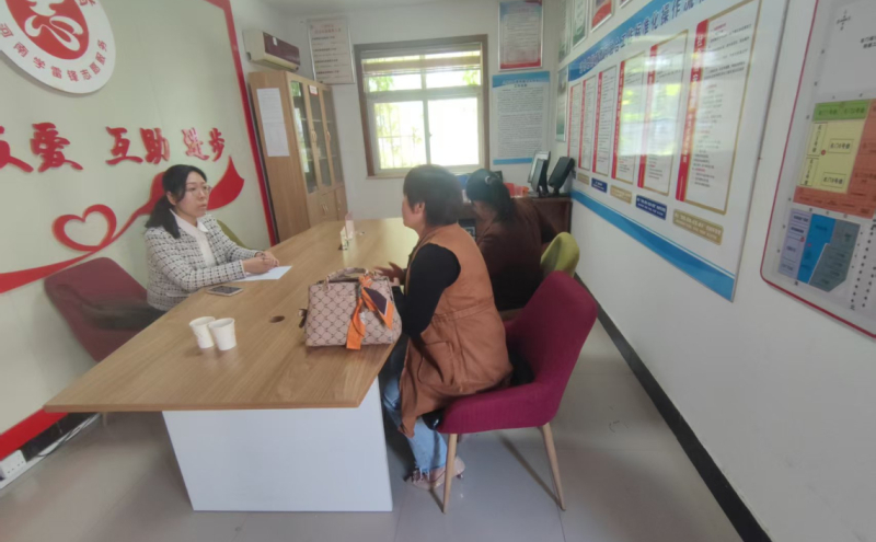 工会法律服务下沉新华区八北社区