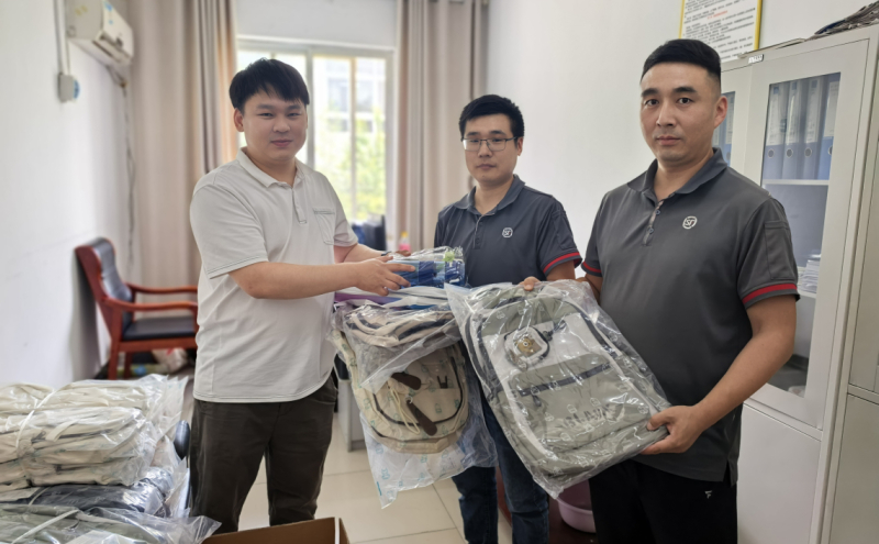 示范区工会开展“六一特别关爱”慰问活动