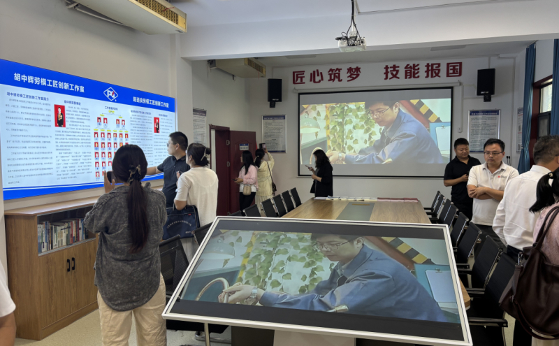 对标先进学经验 凝心聚力促提升——叶县总工会组织基层工会主席参观学习