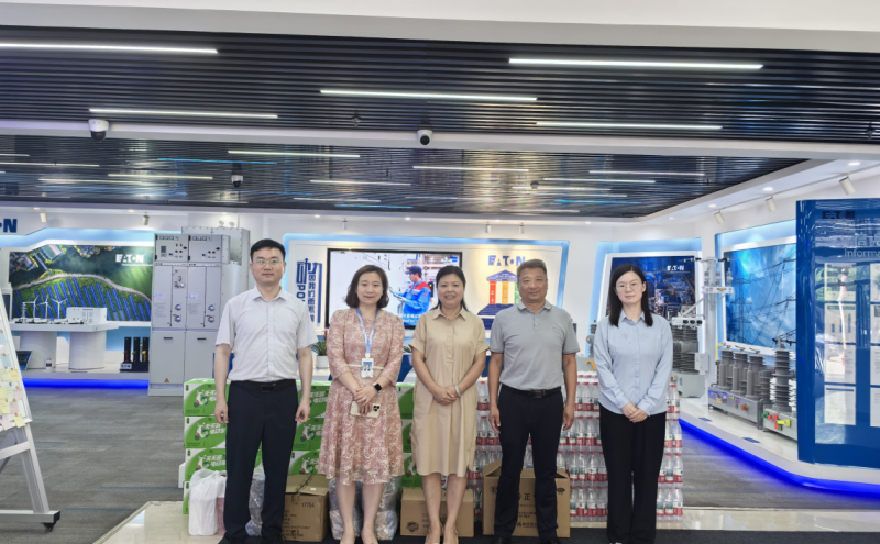 高新区工会持续开展“夏送清凉”慰问活动