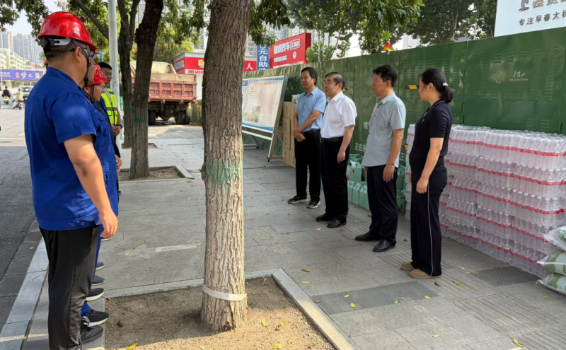 慰问燃气公司一线职工