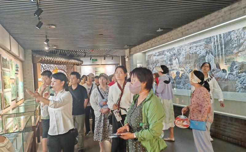 "跟着劳模去旅行"三苏游主题专线正式发班啦！