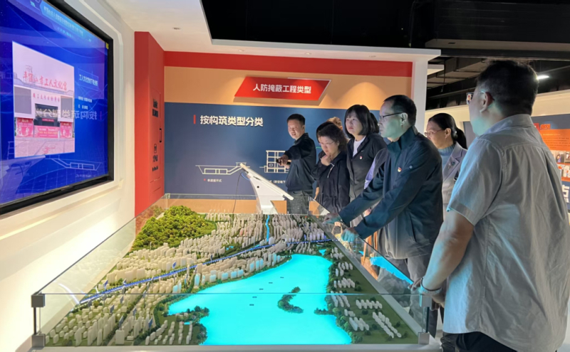 铭记九一八 奋进新征程｜新华区国动办、区总工会组织开展人防宣教活动