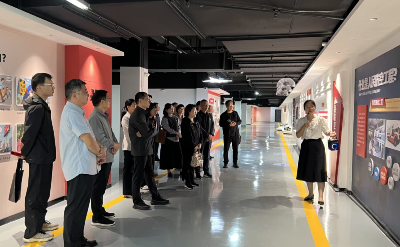 铭记九一八 奋进新征程｜新华区国动办、区总工会组织开展人防宣教活动